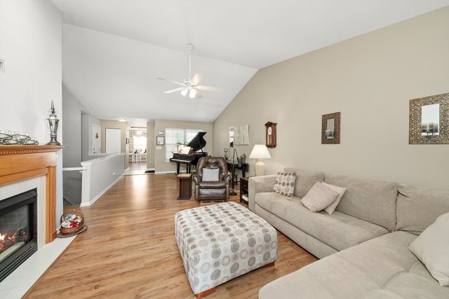 1045 Fairway Drive, Fox Lake, IL 60020