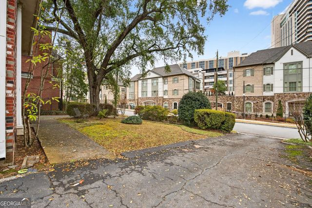 3668 Kingsboro Road NE 7, Atlanta, GA 30319