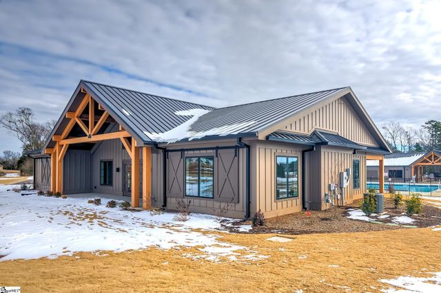 954 Rev Robert Reid Street, Reidville, SC 29375