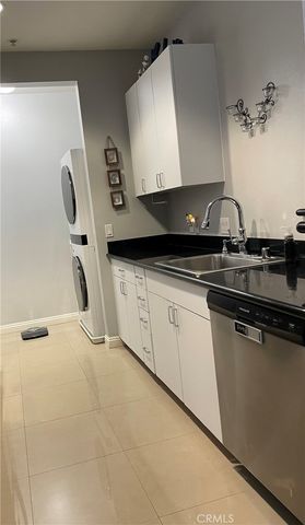 1801 E Katella 2014, Anaheim, CA 92805