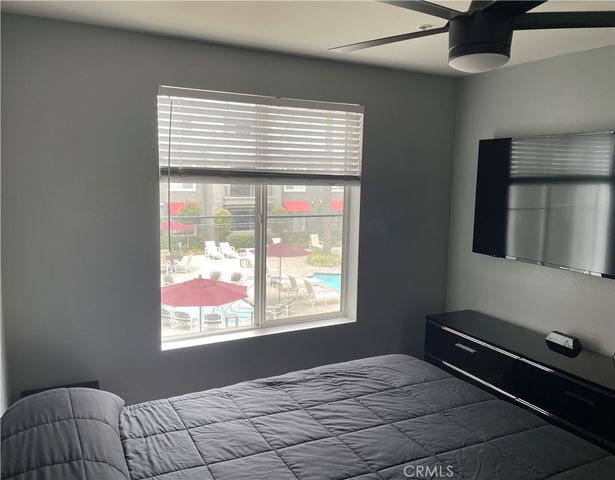1801 E Katella 2014, Anaheim, CA 92805