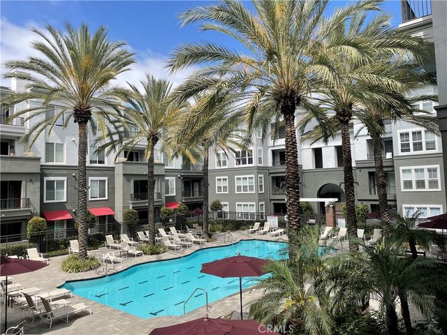1801 E Katella 2014, Anaheim, CA 92805