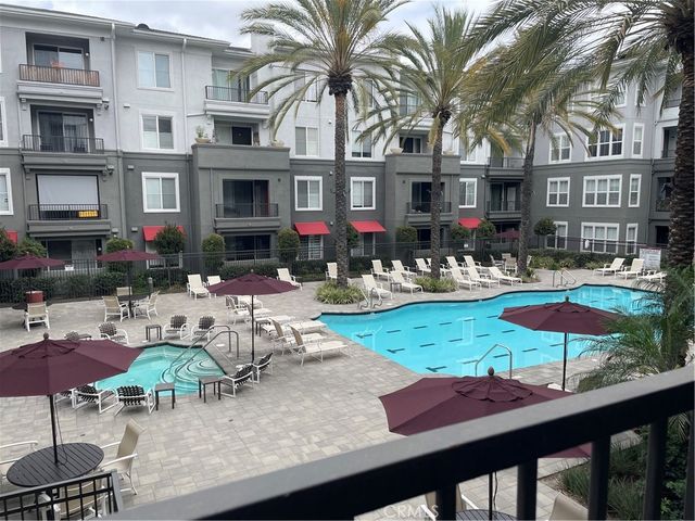 1801 E Katella 2014, Anaheim, CA 92805