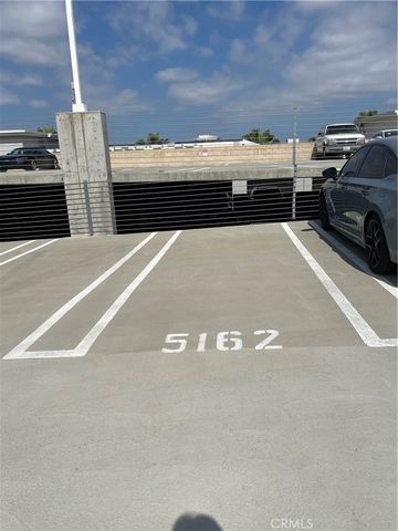 1801 E Katella 2014, Anaheim, CA 92805
