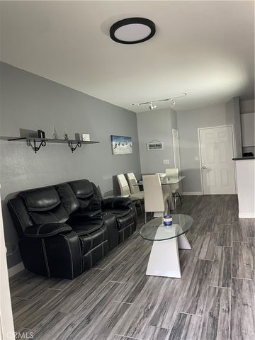 1801 E Katella 2014, Anaheim, CA 92805