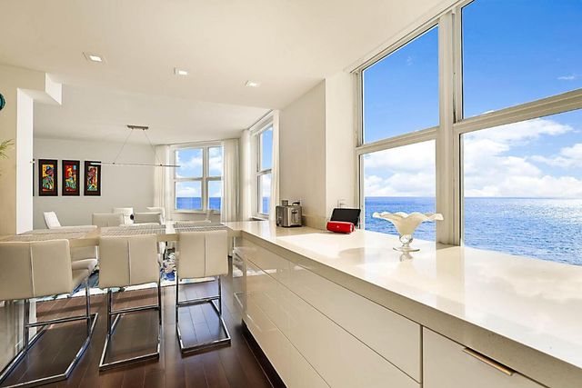 3407 S Ocean Boulevard 8a, Highland Beach, FL 33487