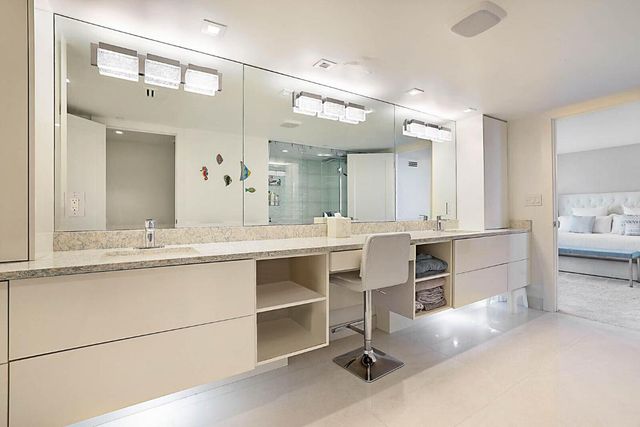 3407 S Ocean Boulevard 8a, Highland Beach, FL 33487