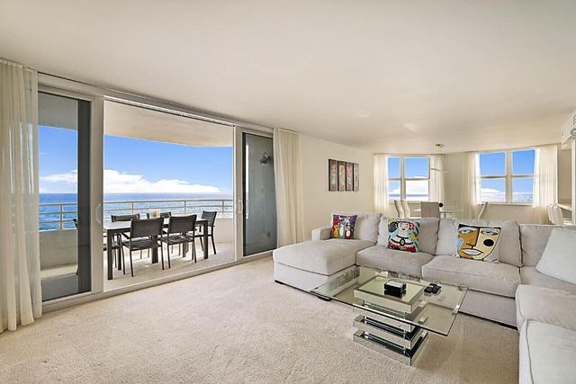 3407 S Ocean Boulevard 8a, Highland Beach, FL 33487