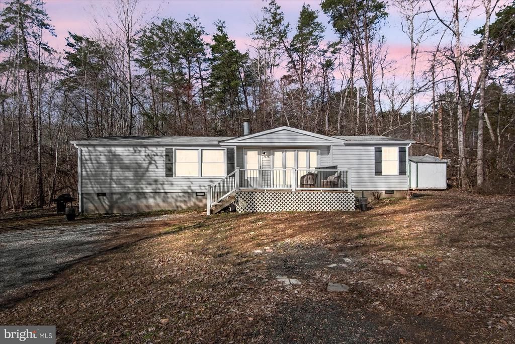 197 HOLLY GROVE CT, Bumpass, VA 23024