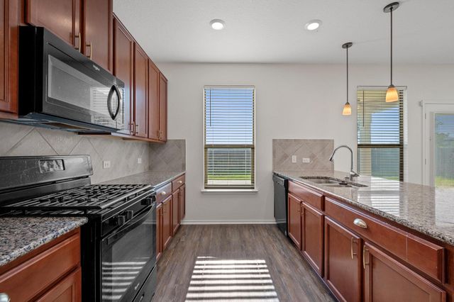 6257 Mantalcino DR, Round Rock, TX 78665