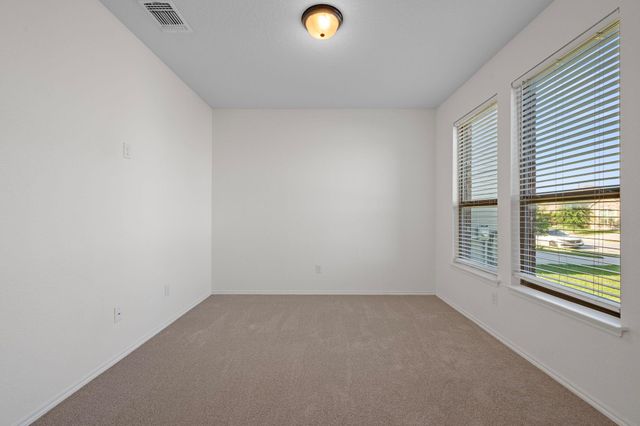 6257 Mantalcino DR, Round Rock, TX 78665