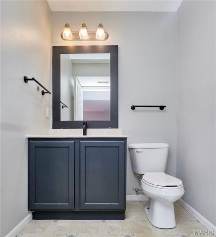 1001 Cool Valley Drive A, Belleville, IL 62220