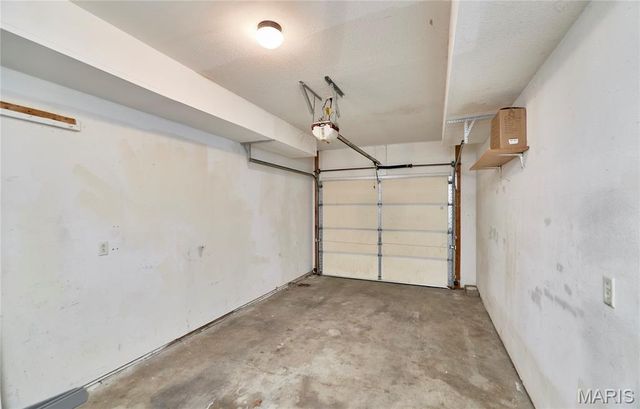 1001 Cool Valley Drive A, Belleville, IL 62220