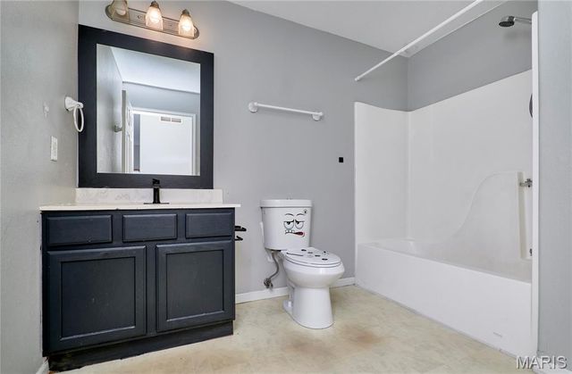 1001 Cool Valley Drive A, Belleville, IL 62220