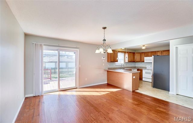 1001 Cool Valley Drive A, Belleville, IL 62220