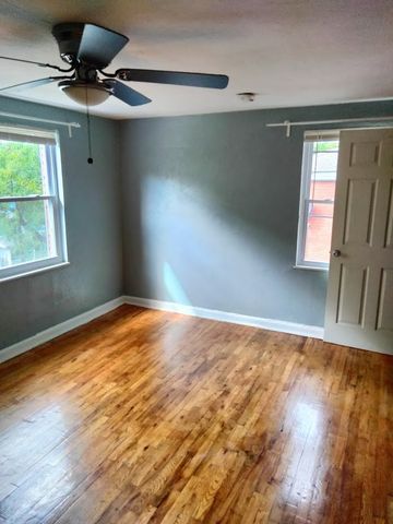 4362 Coleridge St, Stanton Heights, PA 15201