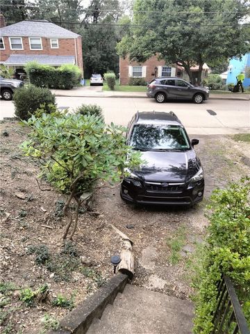 4362 Coleridge St, Stanton Heights, PA 15201