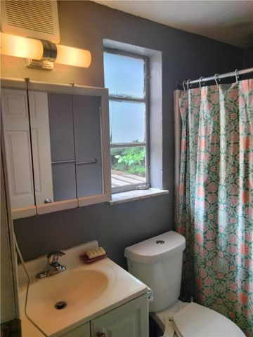 4362 Coleridge St, Stanton Heights, PA 15201