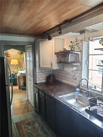 4362 Coleridge St, Stanton Heights, PA 15201