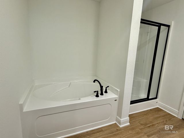 2036 W Union Avenue, Loxley, AL 36551