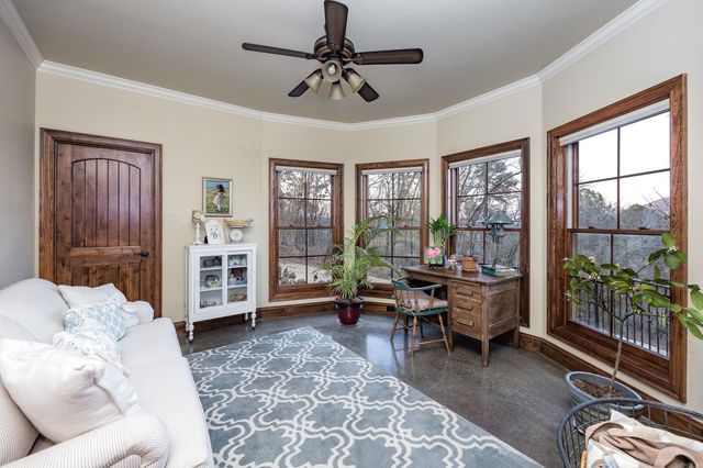 6916 Westridge Road, Roland, AR 72135