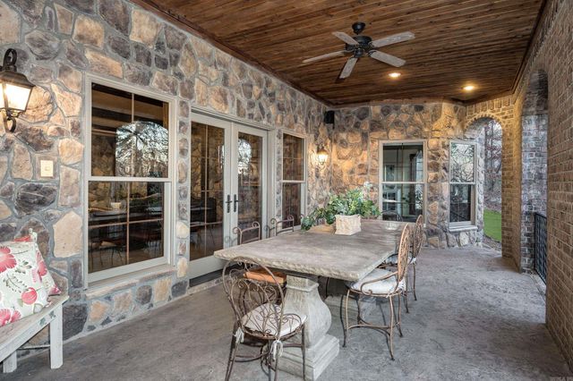 6916 Westridge Road, Roland, AR 72135