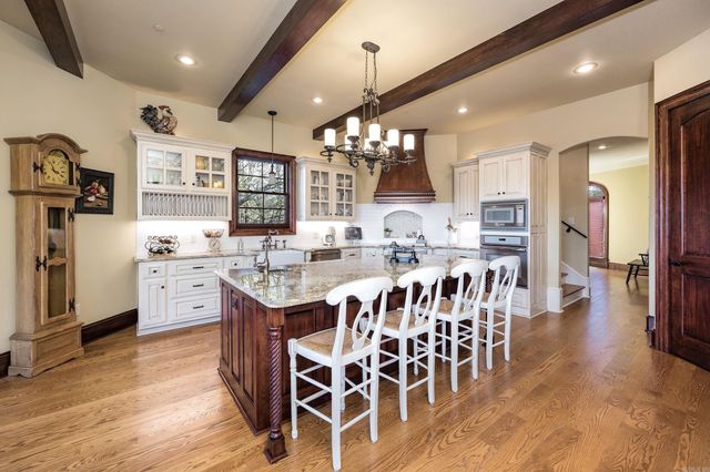 6916 Westridge Road, Roland, AR 72135