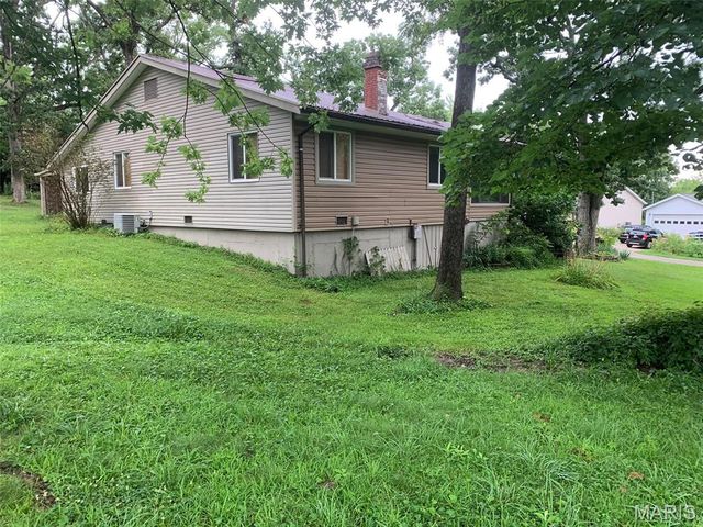 431 Westlake Drive, St Clair, MO 63077