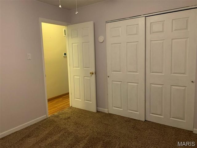 431 Westlake Drive, St Clair, MO 63077