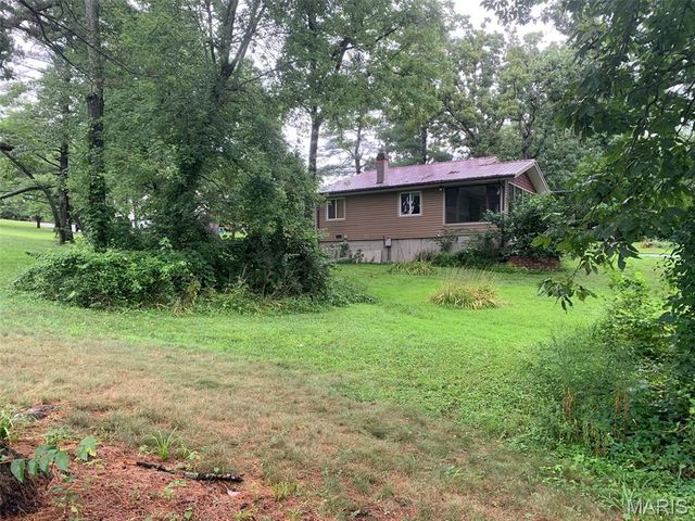 431 Westlake Drive, St Clair, MO 63077
