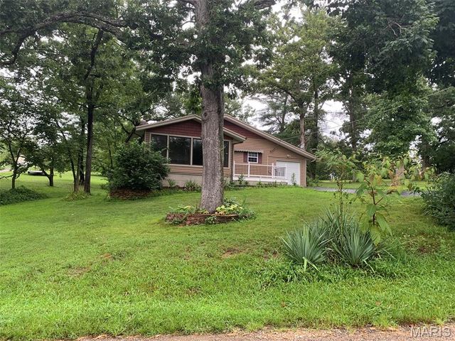 431 Westlake Drive, St Clair, MO 63077