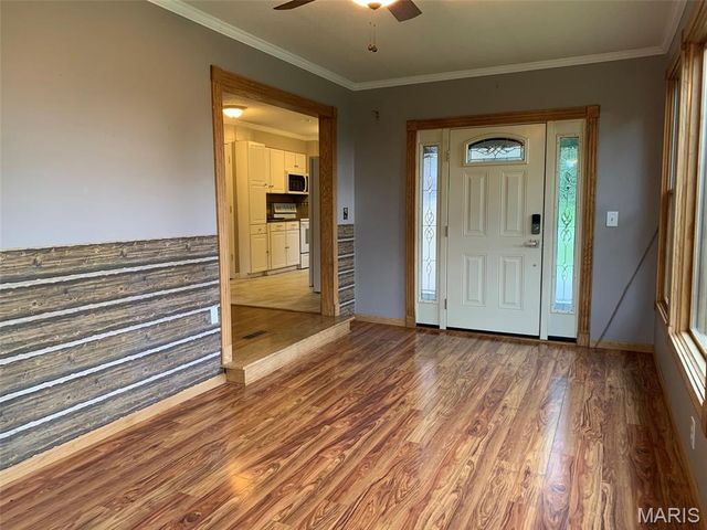 431 Westlake Drive, St Clair, MO 63077
