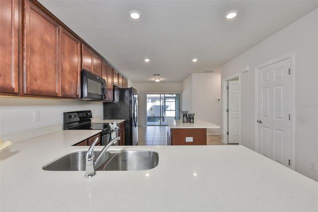 6263 DUTTON DRIVE, Wesley Chapel, FL 33545