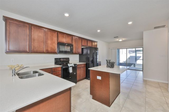 6263 DUTTON DRIVE, Wesley Chapel, FL 33545