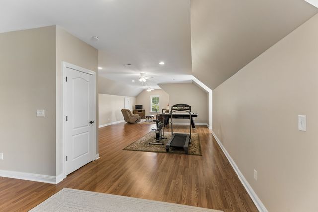 4294 Trousdale Ln, Columbia, TN 38401