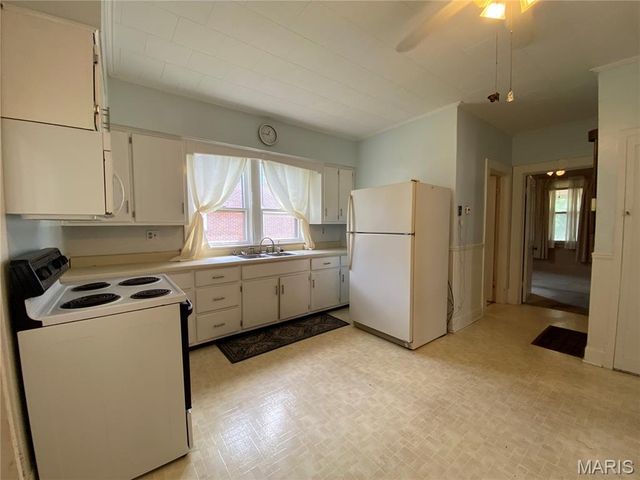 217 W 6th Street, Hermann, MO 65041