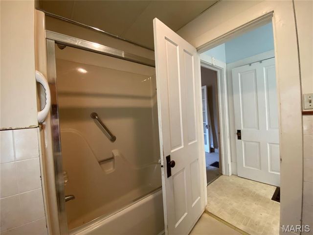 217 W 6th Street, Hermann, MO 65041