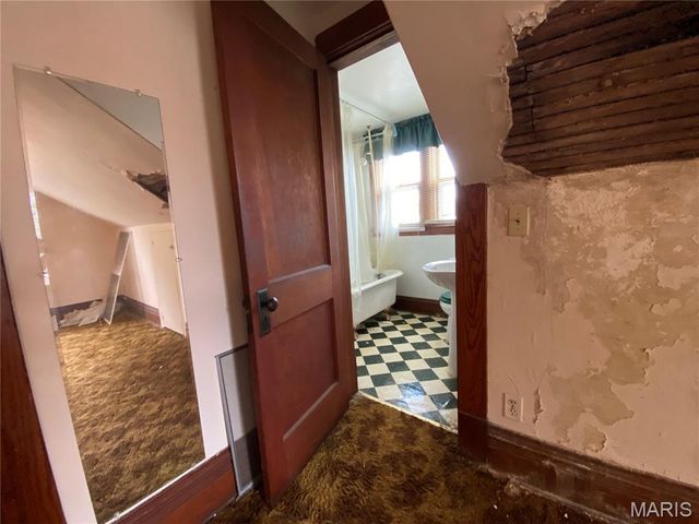 217 W 6th Street, Hermann, MO 65041