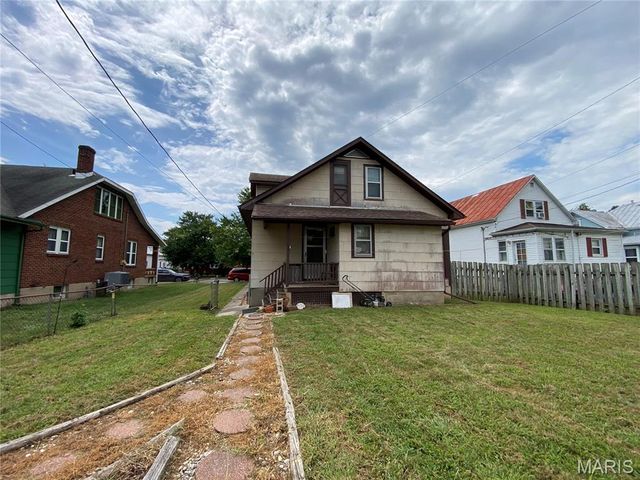 217 W 6th Street, Hermann, MO 65041