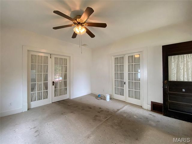 217 W 6th Street, Hermann, MO 65041