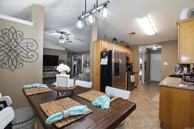 704 SHEFFIELD Drive, Bryant, AR 72022
