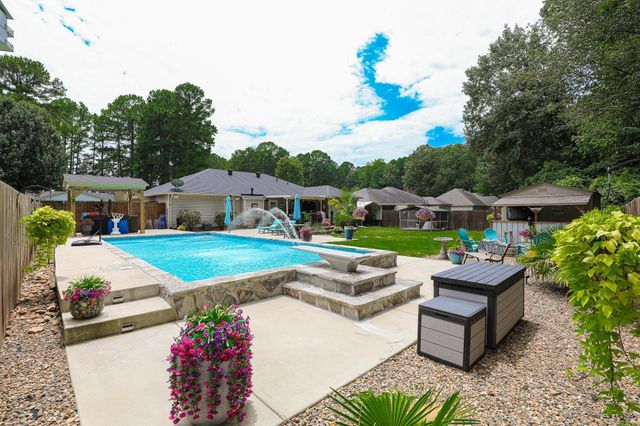 704 SHEFFIELD Drive, Bryant, AR 72022