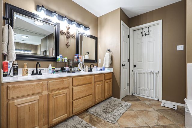 704 SHEFFIELD Drive, Bryant, AR 72022