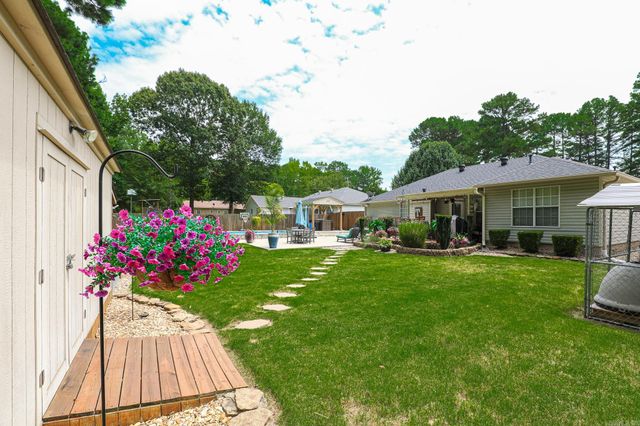704 SHEFFIELD Drive, Bryant, AR 72022