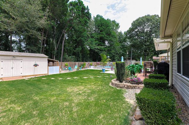704 SHEFFIELD Drive, Bryant, AR 72022