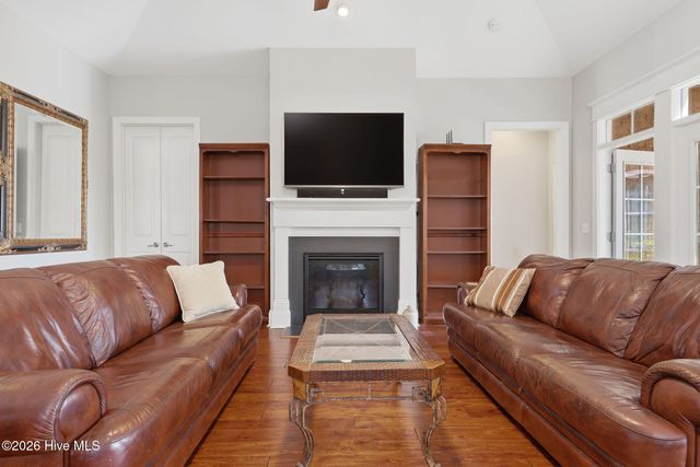 4190 Ashfield Place, Southport, NC 28461