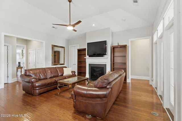 4190 Ashfield Place, Southport, NC 28461