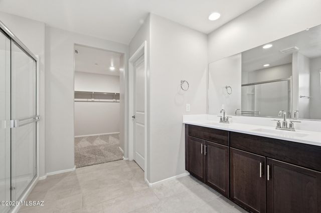 14035 E Red Pine Place, Vail, AZ 85641