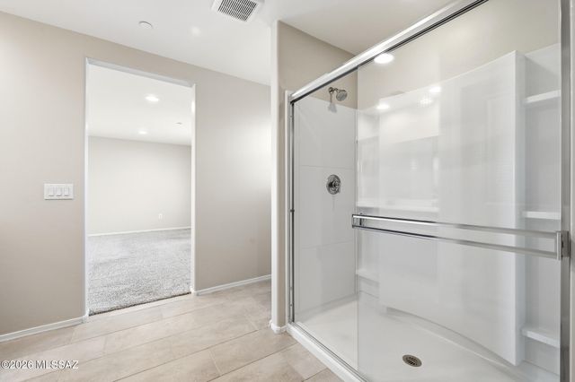 14035 E Red Pine Place, Vail, AZ 85641
