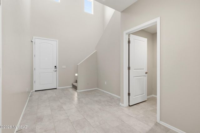 14035 E Red Pine Place, Vail, AZ 85641